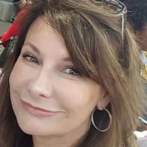 Meet your Posher, Shrail